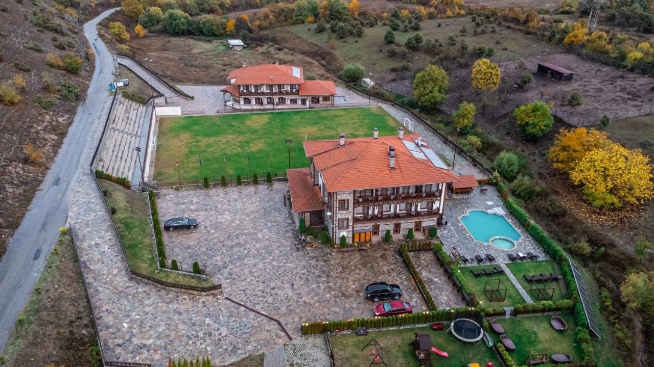 Mentor Resort Gaytaninovo Exteriör bild